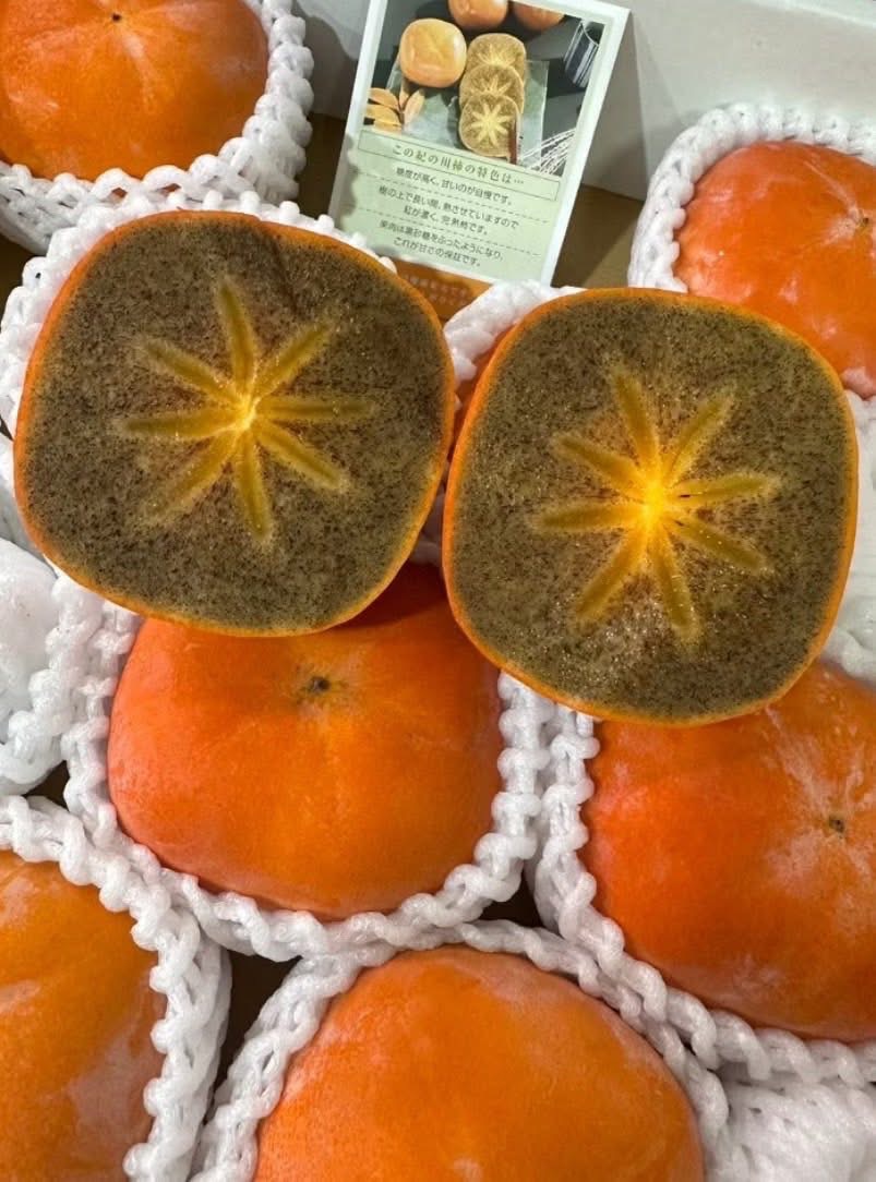 IMG_0139 和歌山黑糖柿子-12玉