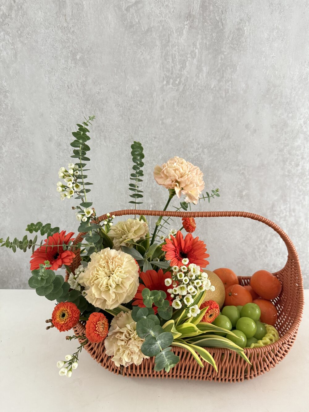 IMG_6837 喜氣洋洋橘色果籃