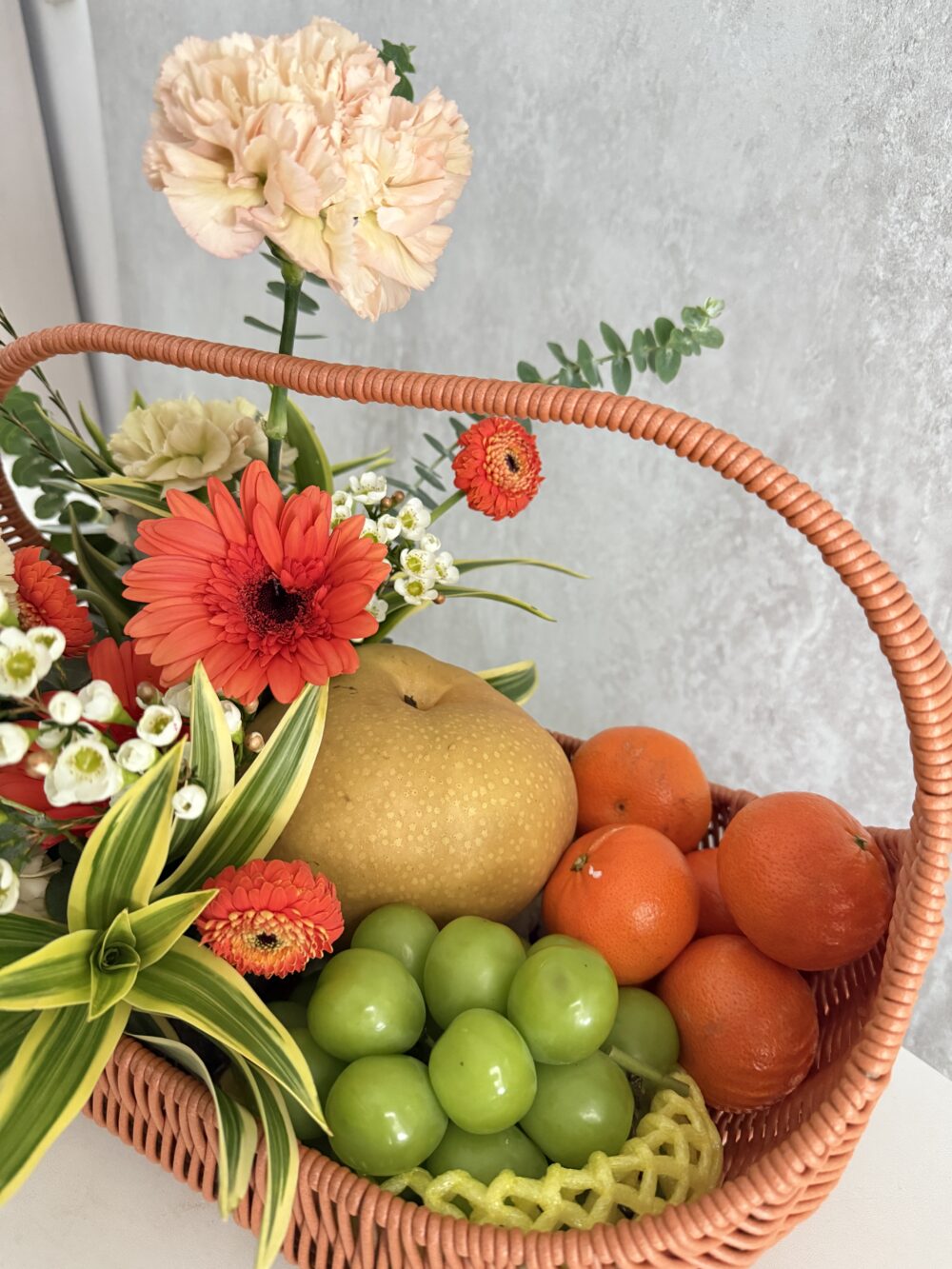 IMG_6838 喜氣洋洋橘色果籃